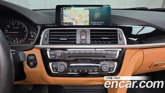 BMW 4 Series 2018 — ფოტო 12/20