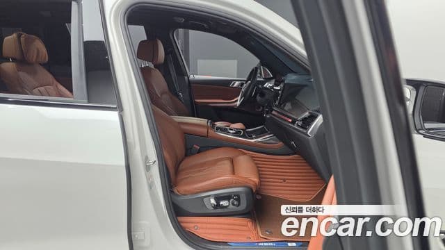 BMW X7 2024 — ფოტო 11/20