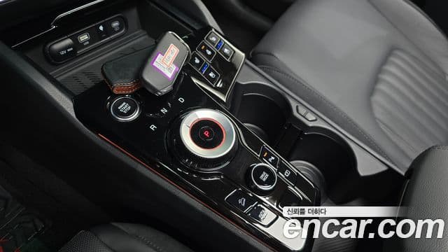 Kia Sportage 2024 — ფოტო 9/20
