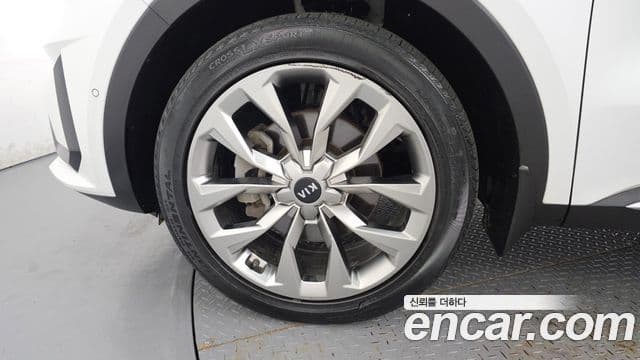 Kia Sorento 2021 — Фото 5/20