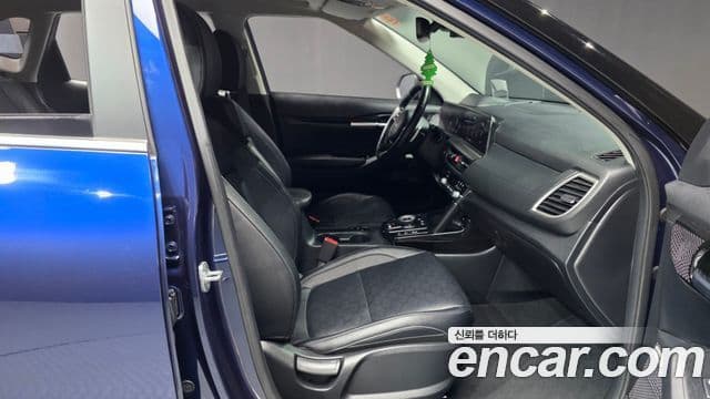 Kia Seltos 2022 — Şəkil 10/20