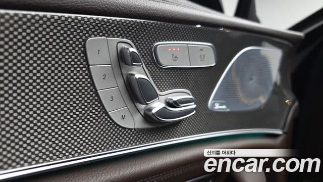 Mercedes-Benz CLS-Class 2019 — ფოტო 18/20