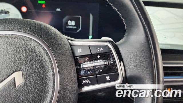 Kia Sorento 2023 — Şəkil 18/20