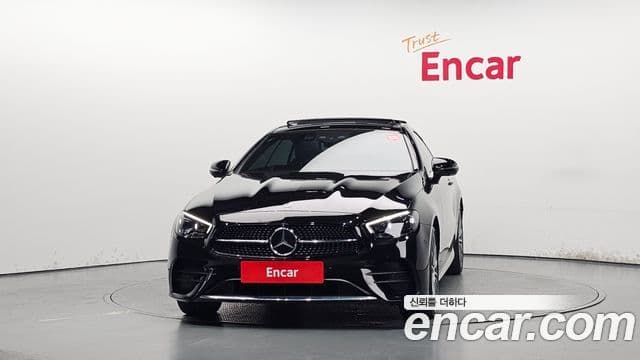 Mercedes-Benz E-Class 2021 — Фото 3/20