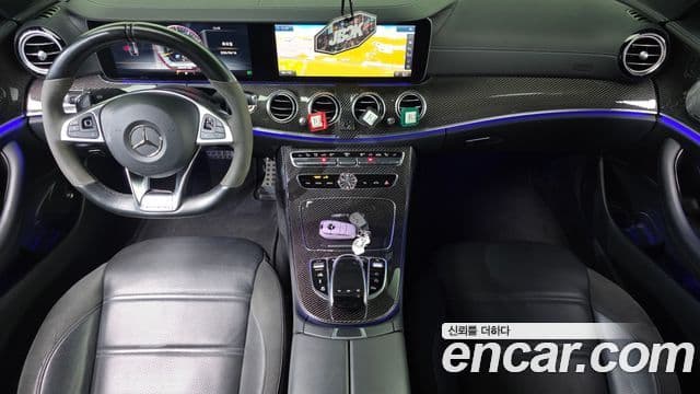 Mercedes-Benz E-Class 2018 — ფოტო 6/20