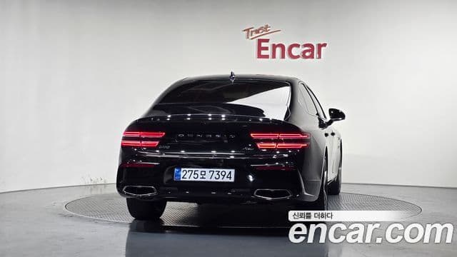 Genesis Electrified G80 2024 — Şəkil 3/20
