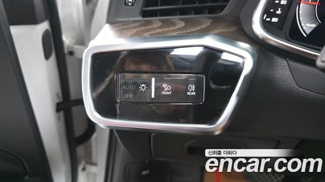 Audi A6 2020 — фото 20 из 20