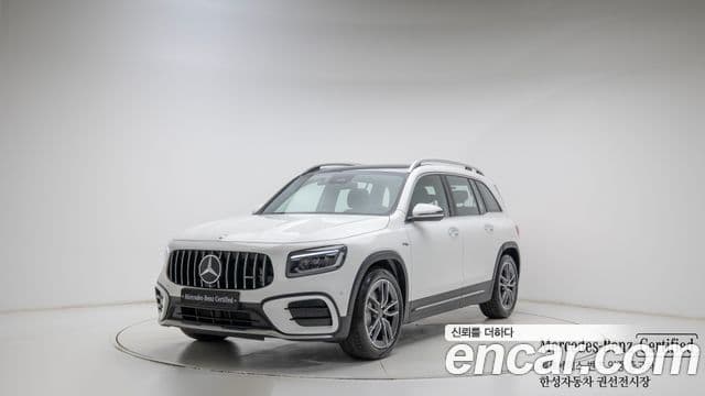 Mercedes-Benz GLB-Class 2025 — Фото 10/20