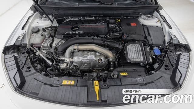 Mercedes-Benz GLB-Class 2025 — Фото 5/20