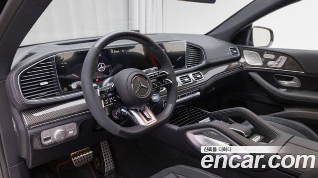 Mercedes-Benz GLE-Class 2025 — ფოტო 2/20