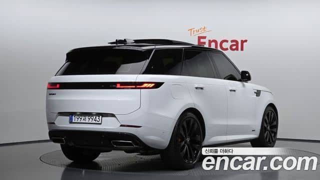 Land Rover Range Rover Sport, 2025