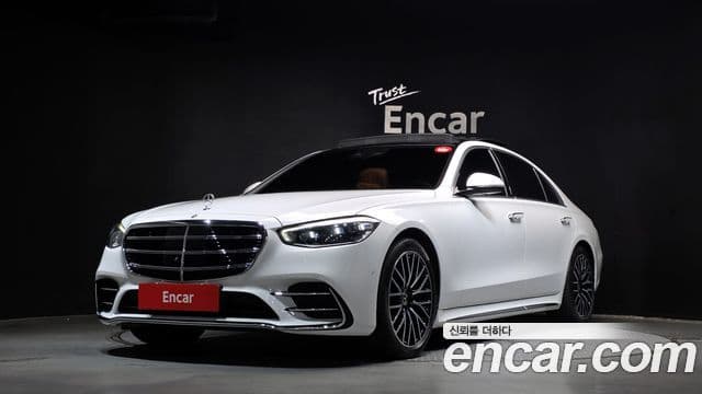 Mercedes-Benz S-Class 2025 — Фото 1/20