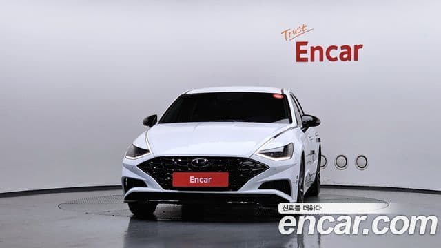 Hyundai Sonata 2022 — ფოტო 2/20