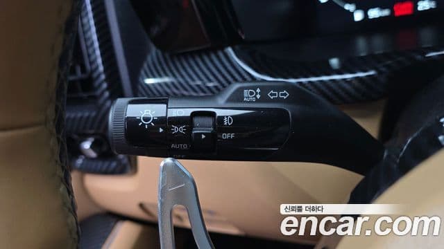 Kia Sorento 2021 — ფოტო 8/35