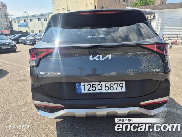 Kia Sportage 2024 — фото 4 из 18