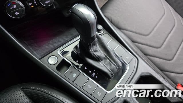 Volkswagen Jetta 2021 — фото 9 из 20