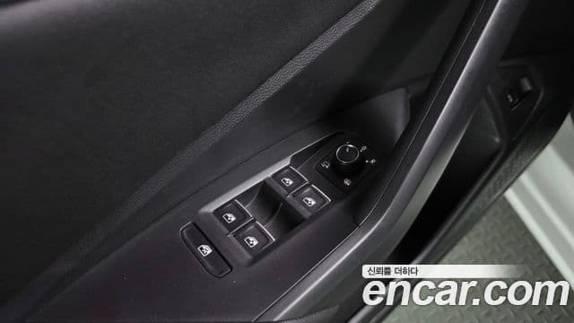 Volkswagen Jetta 2021 — фото 17 из 20