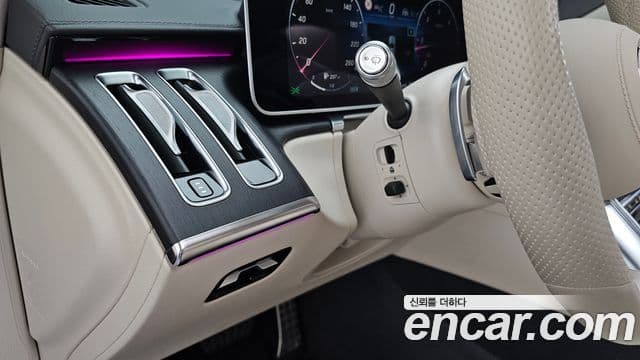 Mercedes-Benz S-Class 2022 — Photo 5/36