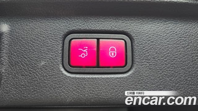 Mercedes-Benz S-Class 2022 — Photo 35/36