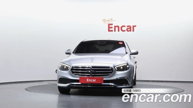 Mercedes-Benz E-Class 2023 — Şəkil 3/20