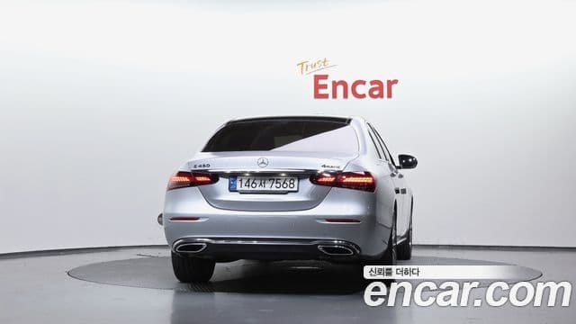 Mercedes-Benz E-Class 2023 — Şəkil 4/20