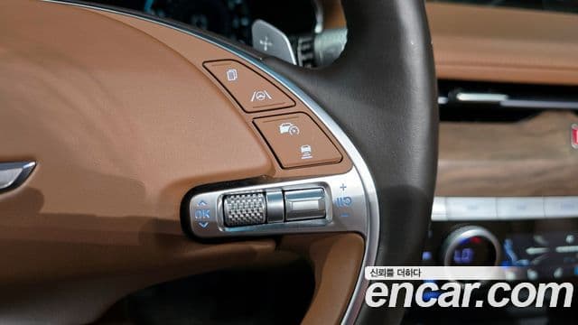 Genesis Electrified G80 2023 — фото 16 из 20