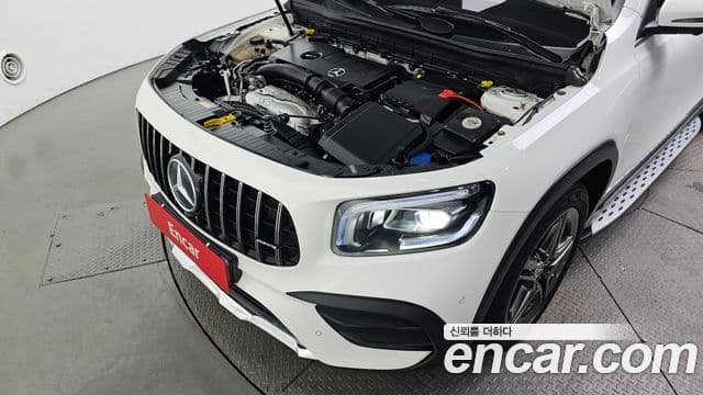 Mercedes-Benz GLB-Class 2021 — фото 6 из 20