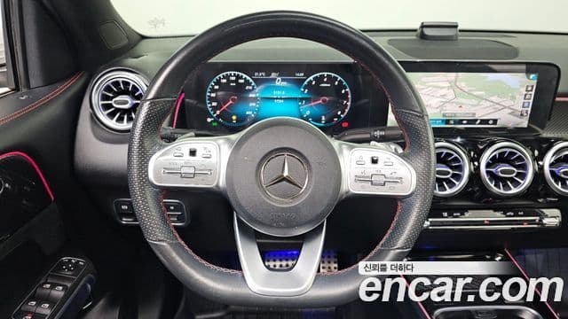 Mercedes-Benz GLB-Class 2021 — фото 14 из 20