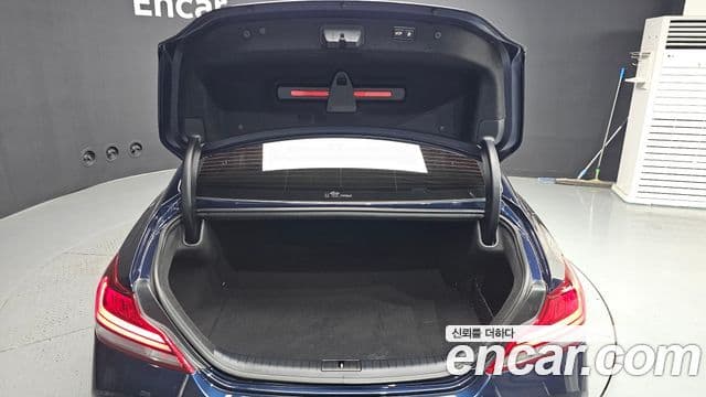 Genesis G70 2019 — ფოტო 20/20
