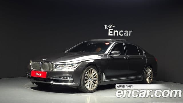 BMW 7 Series 2018 — Şəkil 10/20