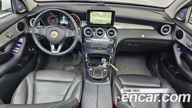 Mercedes-Benz GLC-Class 2018 — ფოტო 7/20