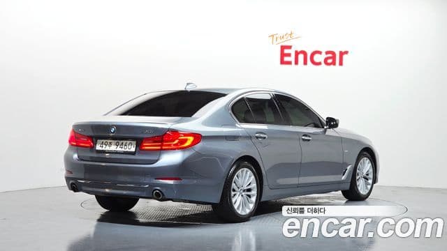 BMW 5 Series 2018 — Şəkil 2/20