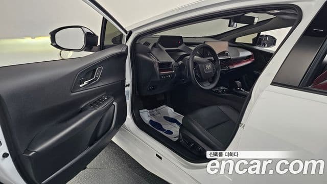 Toyota Prius 2026 — Şəkil 10/20
