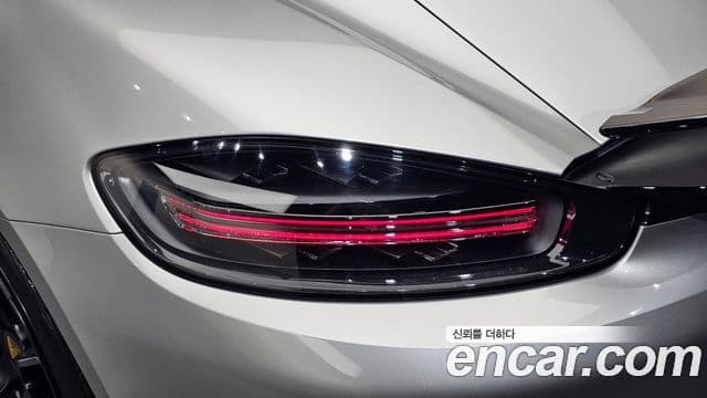 Porsche 718 Cayman 2021 — Photo 8/30