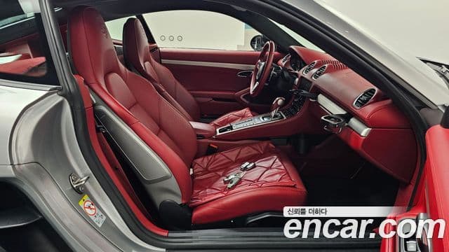 Porsche 718 Cayman 2021 — Photo 4/30