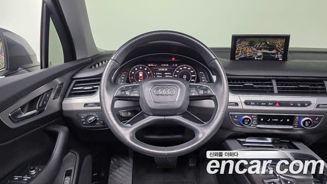 Audi Q7 2019 — фото 13 из 20