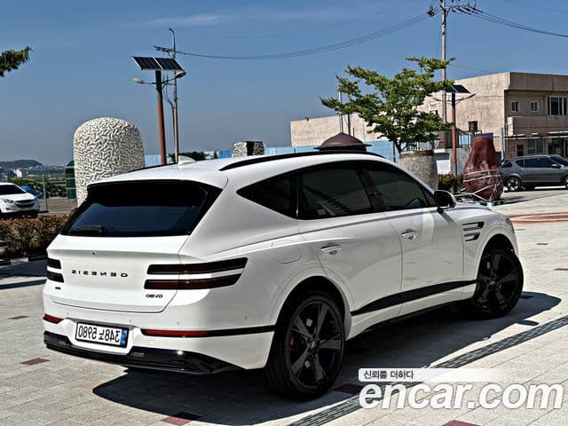 Genesis GV80 2022 — ფოტო 1/12