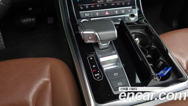 Audi Q7 2021 — фото 9 из 20