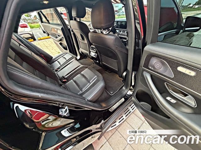 Mercedes-Benz GLE-Class 2023 — Фото 17/18