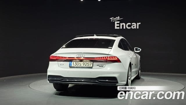 Audi A7 2022 — фото 4 из 20