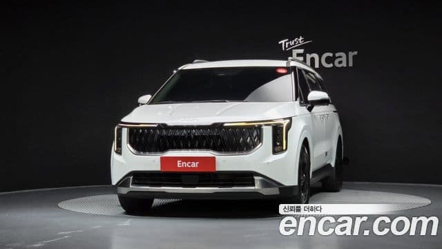 Kia Carnival 2024 — ფოტო 3/20