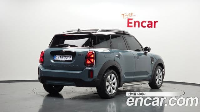 Mini Cooper Countryman 2022 — фото 2 из 20