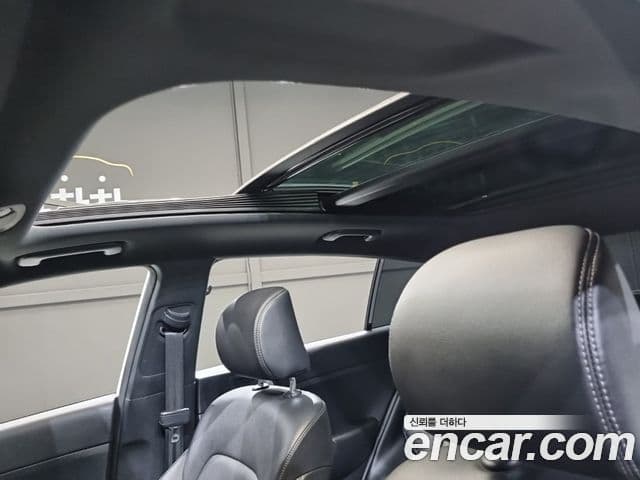 Kia Sportage The Bold 2020 — Фото 15/20