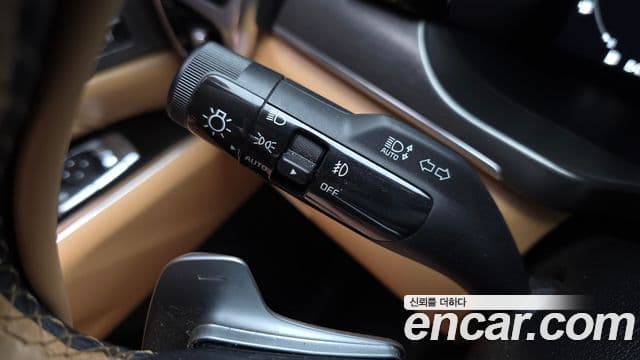 Kia Sorento 2023 — Şəkil 10/30