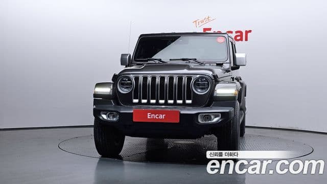 Jeep Wrangler 2019 — Photo 16/29