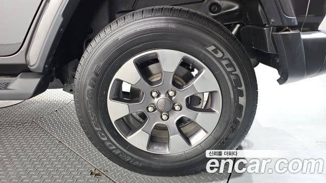 Jeep Wrangler 2019 — Photo 5/29