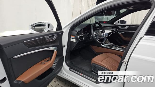 Audi A6 2023 — фото 10 из 20