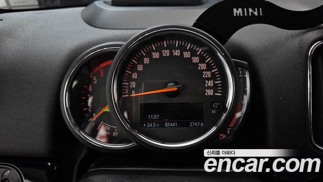 Mini Cooper SD Countryman 2020 — Şəkil 8/20