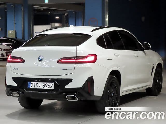 BMW X4 2023 — Photo 13/20