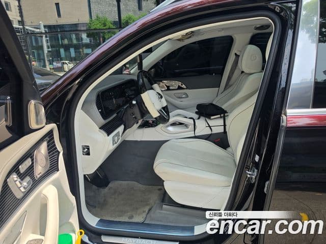 Mercedes-Benz GLS-Class 2023 — Şəkil 11/20